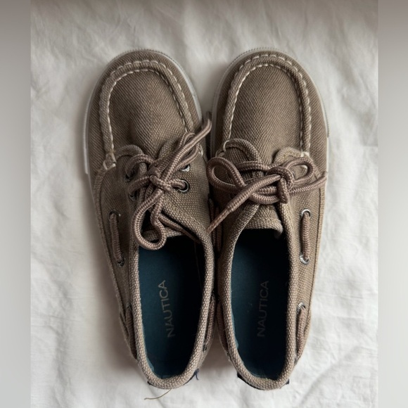 Nautica Kids' Brown Moccasins - Picture 5 of 7
